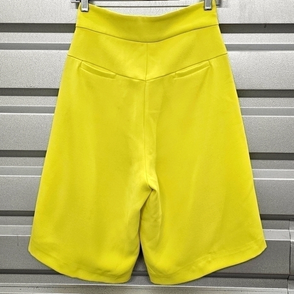 Elliatt Collective Mesmerize Lemoncello Barbiecore Bermuda Shorts